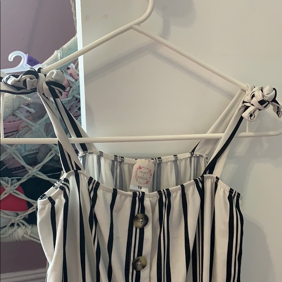 Jumps you a few stains but cute and comfy casual - Picture 3 of 16